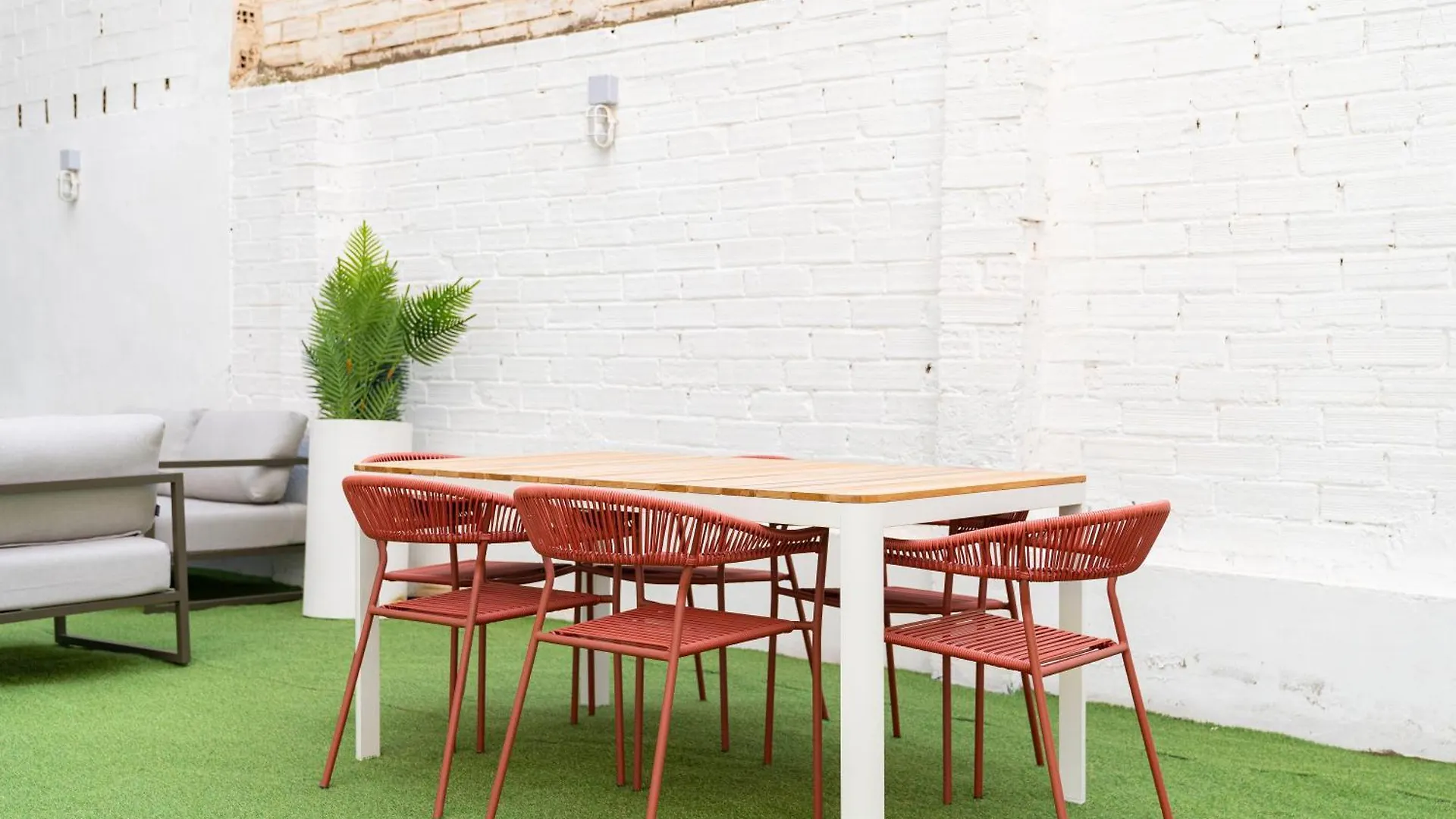 Stay U-Nique Apartments Albeniz Bcn Οσπιταλέτ ντε Λιοβρεγάτ 0*,  Ισπανία