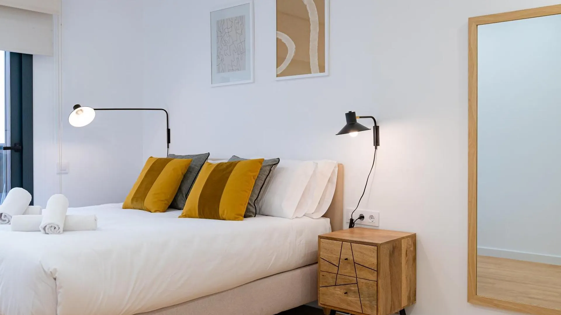 Stay U-Nique Apartments Albeniz Bcn Οσπιταλέτ ντε Λιοβρεγάτ Ισπανία